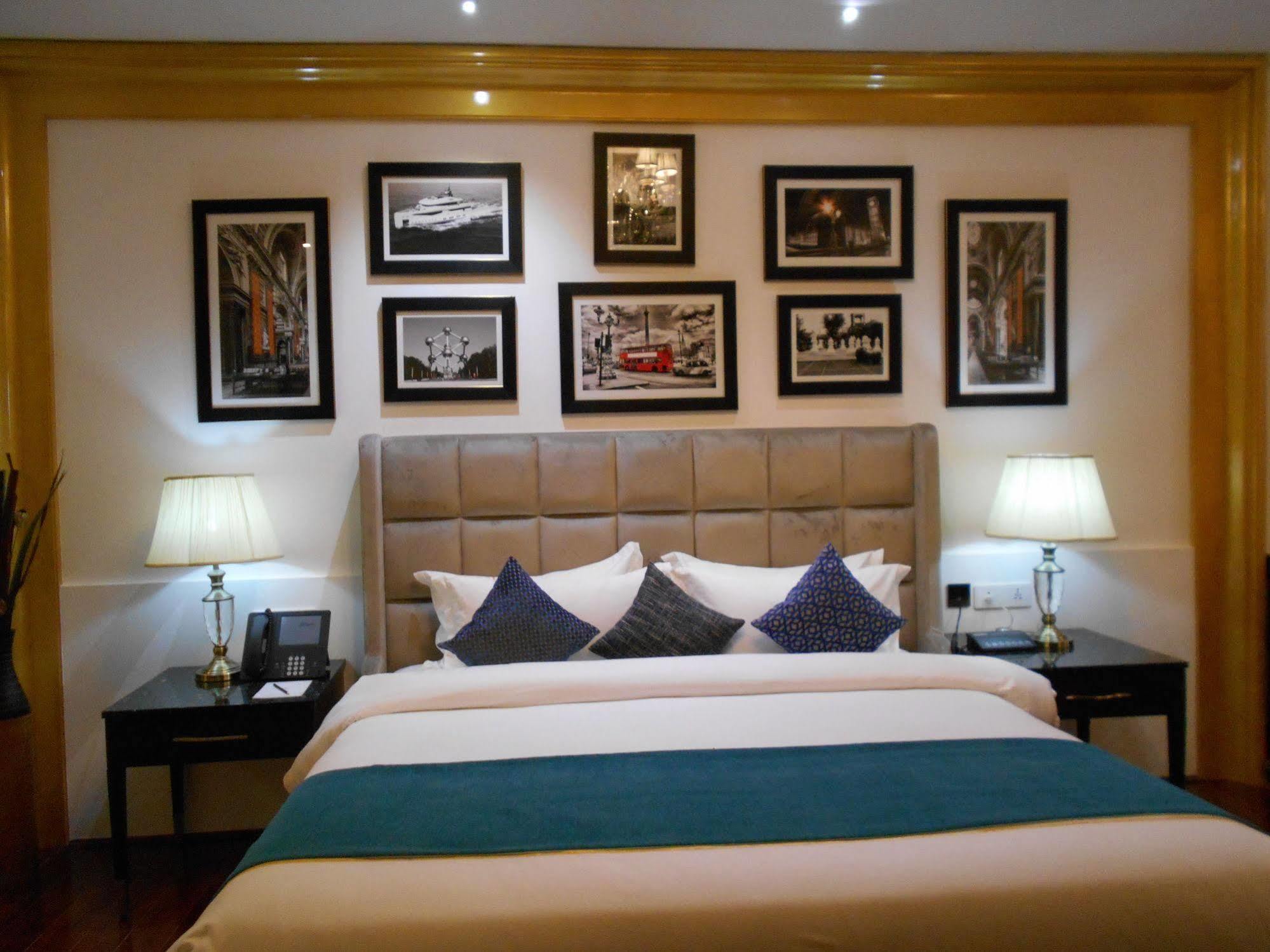 La Marvella, Bengaluru Hotel Kültér fotó