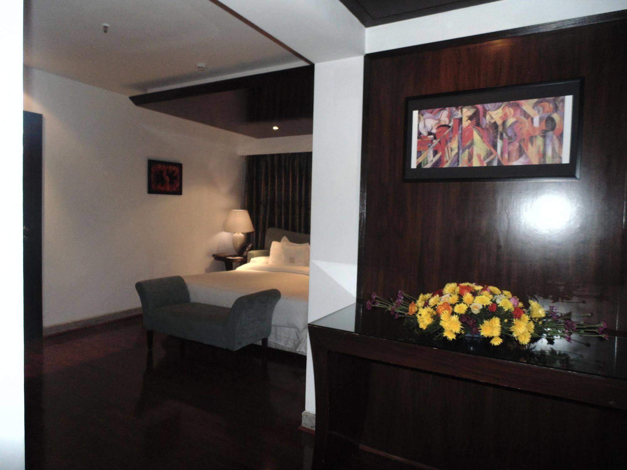 La Marvella, Bengaluru Hotel Kültér fotó