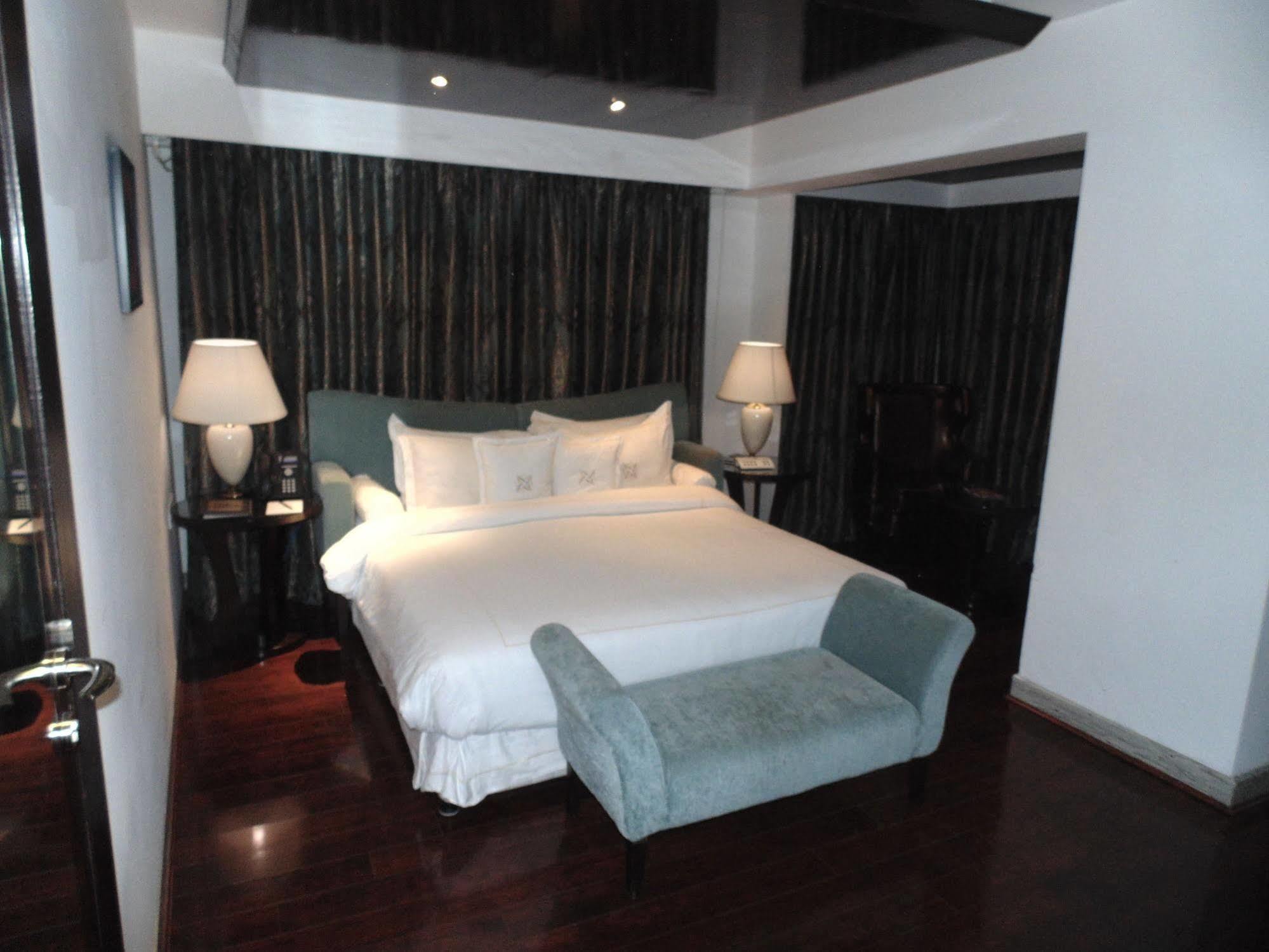 La Marvella, Bengaluru Hotel Kültér fotó