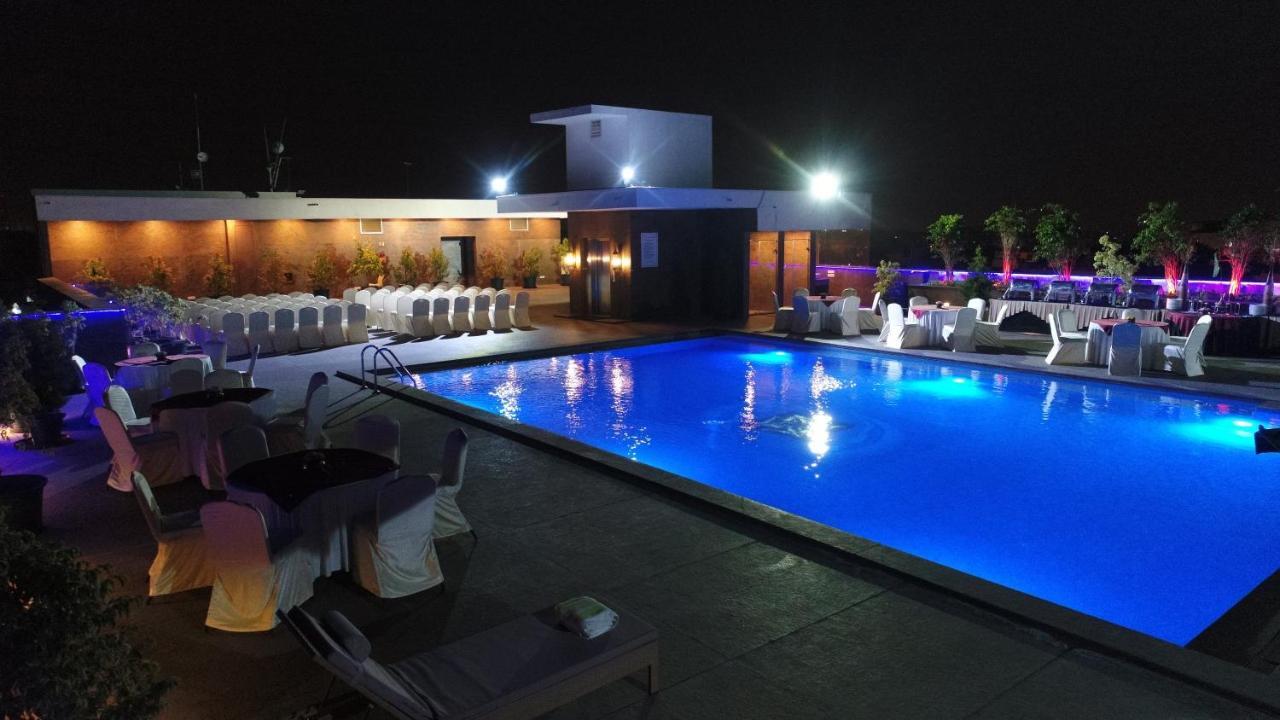 La Marvella, Bengaluru Hotel Kültér fotó